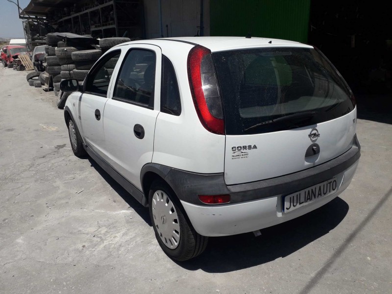 opel corsa c del año 2002
