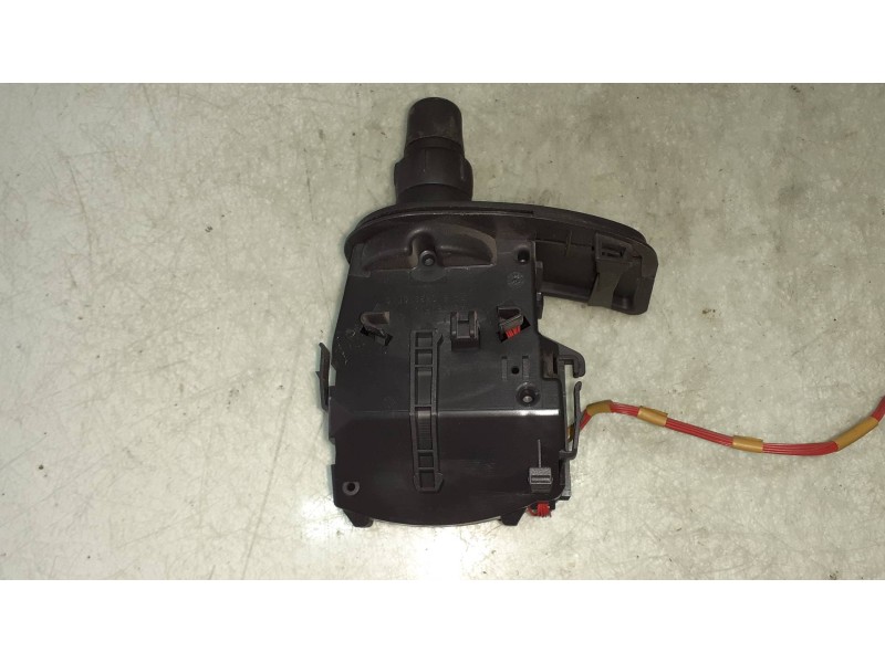 Recambio de mando intermitentes para renault clio iii 1.5 dci diesel cat referencia OEM IAM 88102001047 0023070598 DELPHI