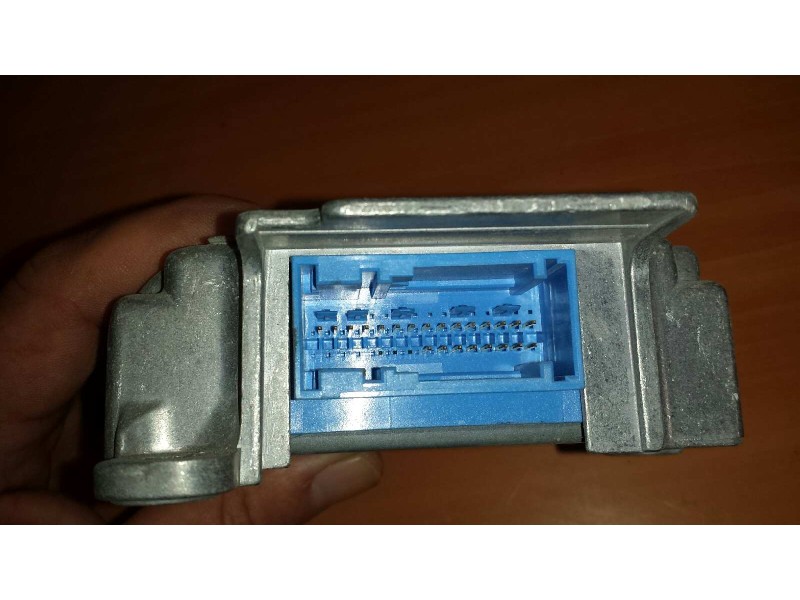 Recambio de centralita airbag para opel astra g berlina comfort referencia OEM IAM 24416703 5WK42977 1923594 Recambio de centralita airbag para opel astra g berlina comfort referencia OEM IAM 24416703 5WK42977 1923594