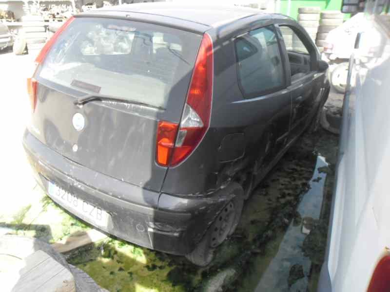 fiat punto berlina (188) del año 2004