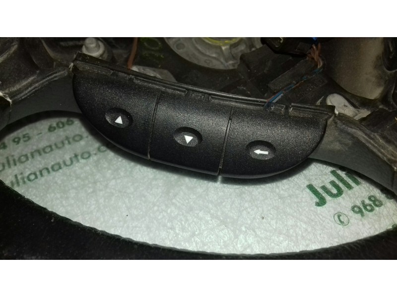 Recambio de volante para opel astra g berlina club referencia OEM IAM 090538275 MULTIFUNCION PIEL