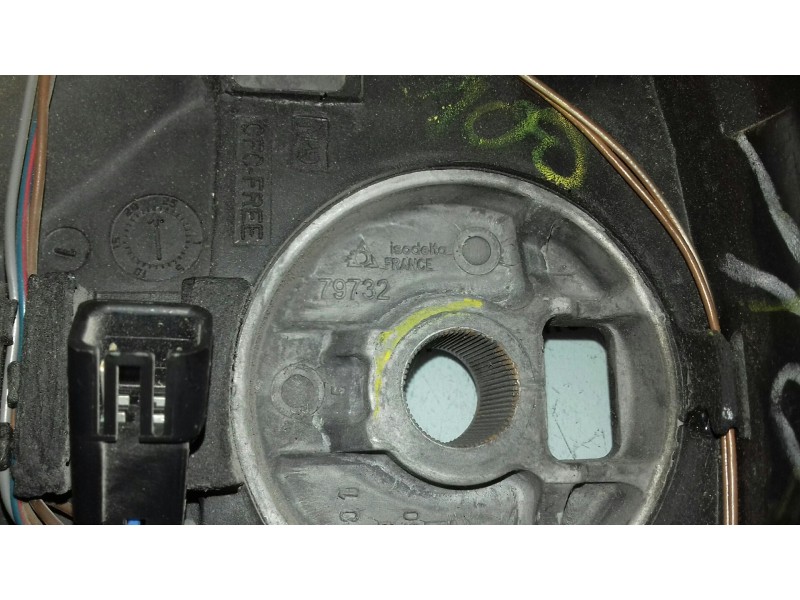 Recambio de volante para opel astra g berlina club referencia OEM IAM 090538275 MULTIFUNCION PIEL