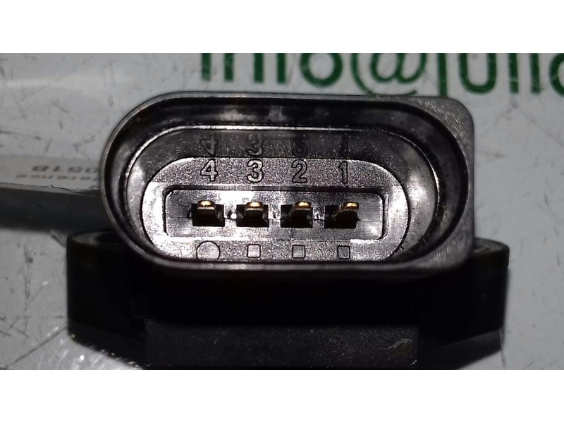 Recambio de sensor presion para seat leon (1p1) reference referencia OEM IAM 038906051B 0281002399 BOSCH