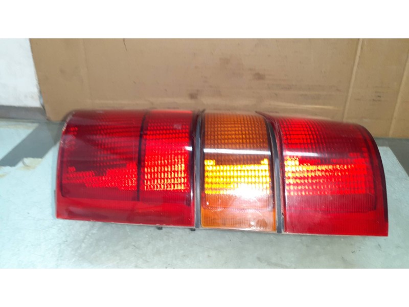 Recambio de piloto trasero izquierdo para seat marbella ce referencia OEM IAM 007407  006383