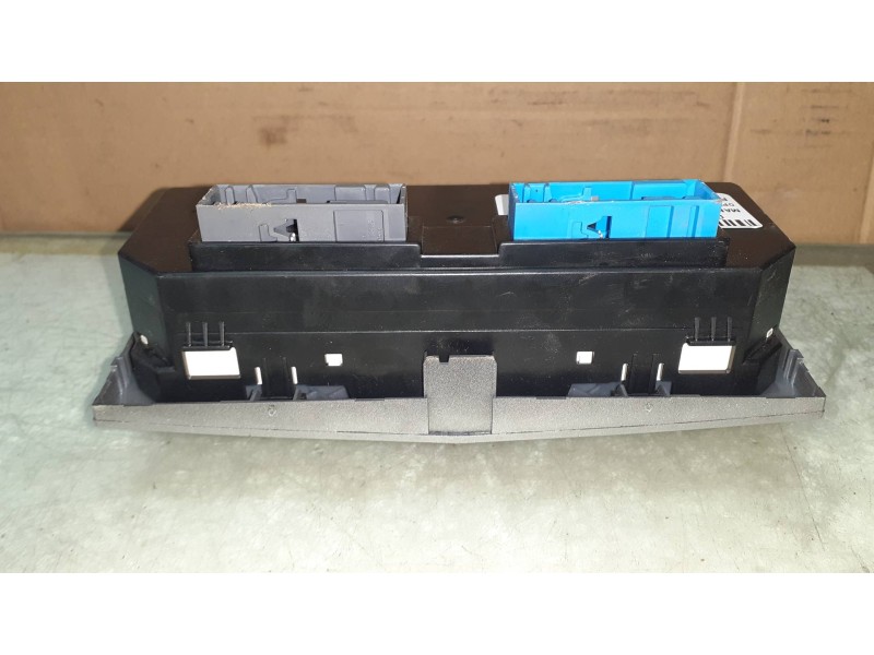 Recambio de mando climatizador para opel astra h ber. cosmo referencia OEM IAM 13261826  90151312