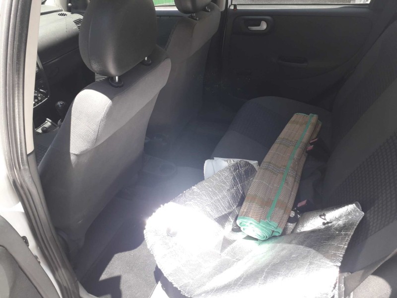 opel corsa c del año 2002