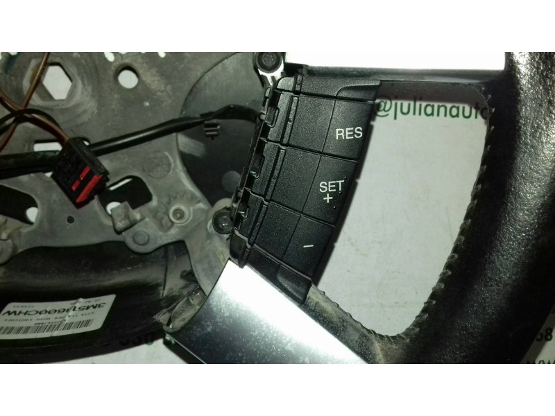 Recambio de volante para ford focus c-max (cap) 30 aniversario referencia OEM IAM 3M513600CHW MULTIFUNCION PIEL