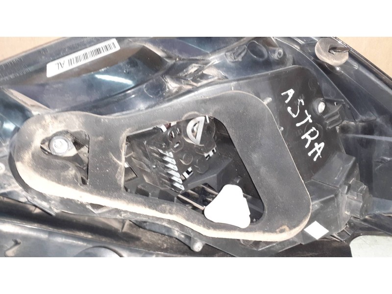 Recambio de piloto trasero derecho para opel astra h ber. cosmo referencia OEM IAM 13222325  495056087