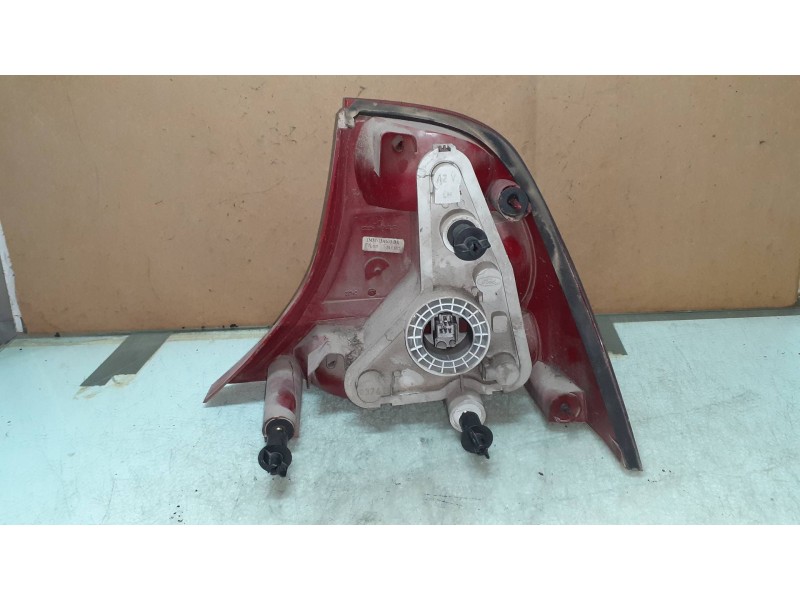 Recambio de piloto trasero izquierdo para ford focus berlina (cak) ambiente referencia OEM IAM 1M5113A603BA  