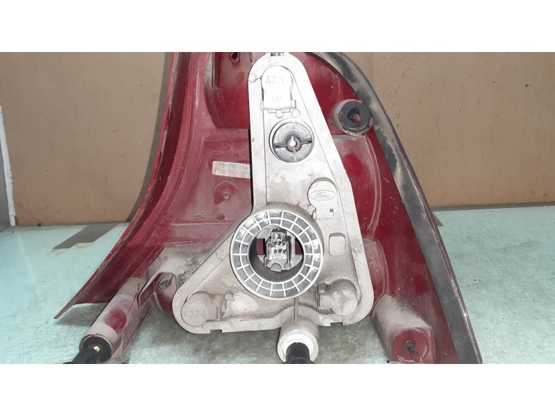 Recambio de piloto trasero izquierdo para ford focus berlina (cak) ambiente referencia OEM IAM 1M5113A603BA  