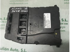 Recambio de caja reles / fusibles para renault scenic ii dynamique referencia OEM IAM  U118400340J UCH