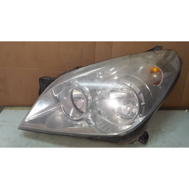 Recambio de faro izquierdo para opel astra h ber. cosmo referencia OEM IAM 13239288LH 1EG27037041 A047358