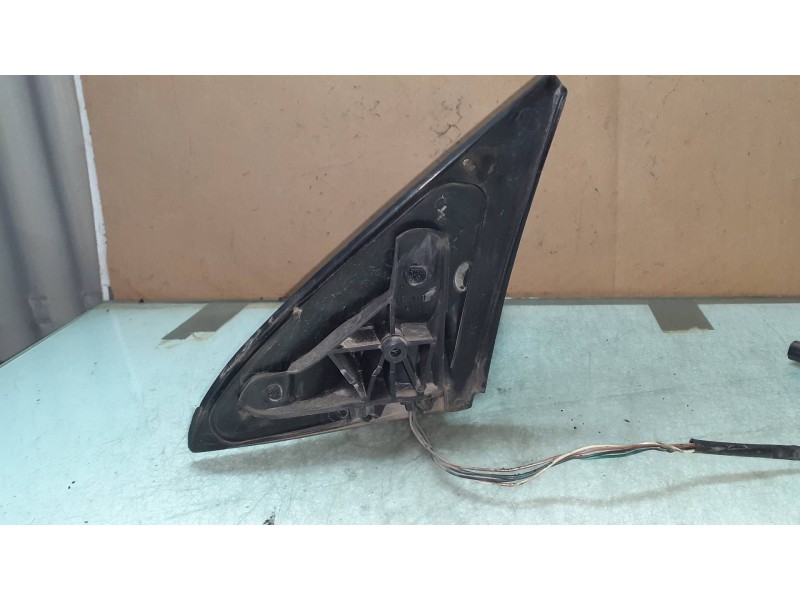 Recambio de retrovisor derecho para ford focus berlina (cak) ambiente referencia OEM IAM 46R015694  ELECTRICO