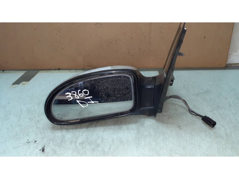 Recambio de retrovisor izquierdo para ford focus berlina (cak) ambiente referencia OEM IAM 015475  ELECTRICO
