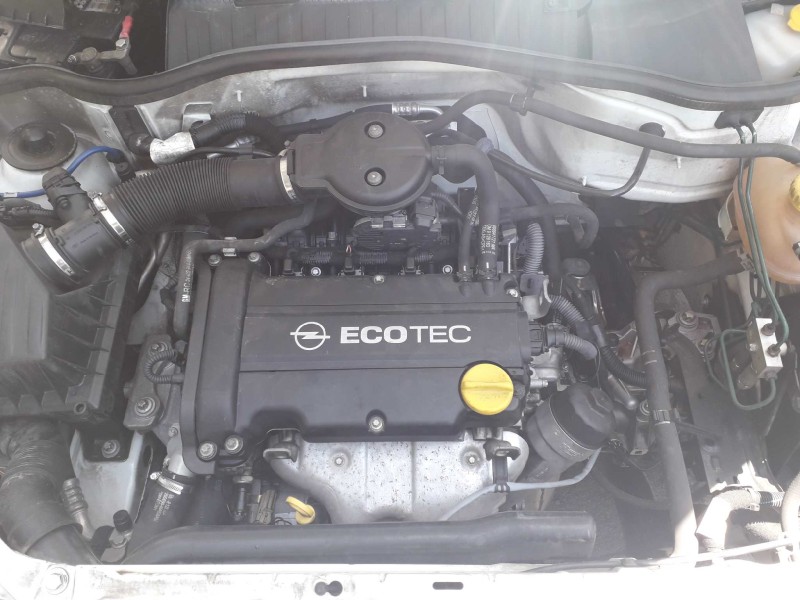 opel corsa c del año 2002