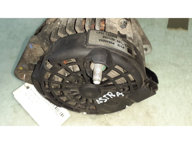 Recambio de alternador para opel astra h ber. cosmo referencia OEM IAM 8400157  42A - 100A