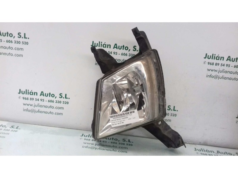 Recambio de faro antiniebla izquierdo para peugeot 407 st sport pack referencia OEM IAM 42170748 94568003 2 PINES