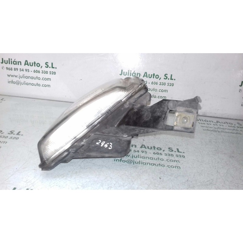 Recambio de faro antiniebla izquierdo para peugeot 407 st sport pack referencia OEM IAM 42170748 94568003 2 PINES
