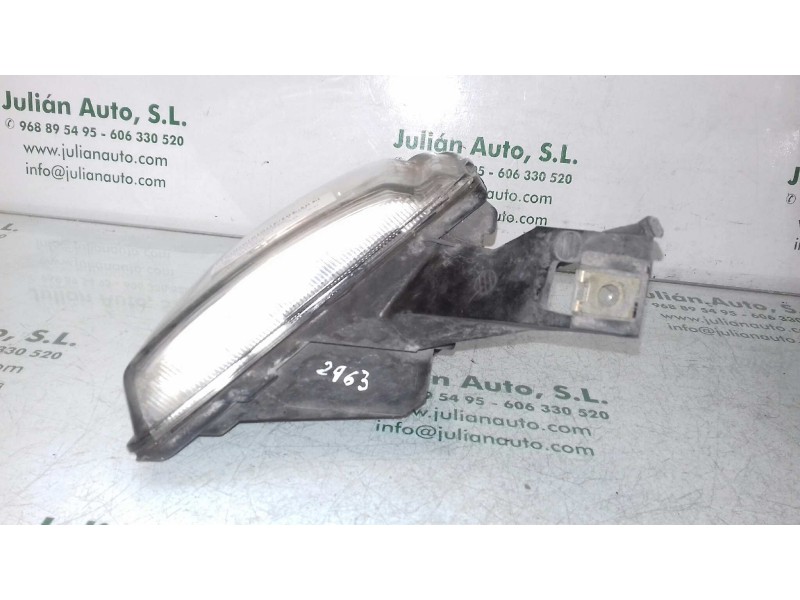 Recambio de faro antiniebla izquierdo para peugeot 407 st sport pack referencia OEM IAM 42170748 94568003 2 PINES
