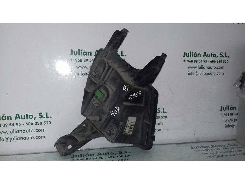 Recambio de faro antiniebla izquierdo para peugeot 407 st sport pack referencia OEM IAM 42170748 94568003 2 PINES