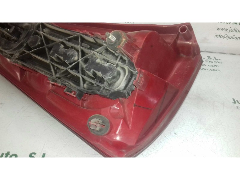 Recambio de piloto trasero derecho para citroen c3 1.4 hdi audace referencia OEM IAM   