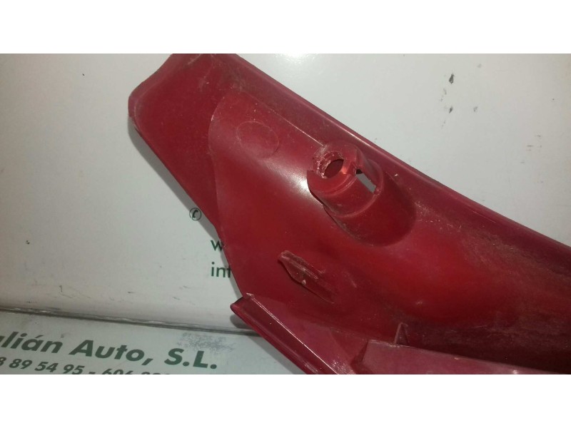 Recambio de piloto trasero derecho para citroen c3 1.4 hdi audace referencia OEM IAM   