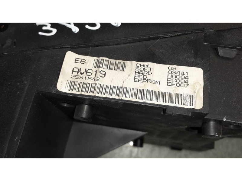 Recambio de cuadro instrumentos para nissan primera berlina (p12) acenta referencia OEM IAM AV619 2531542 