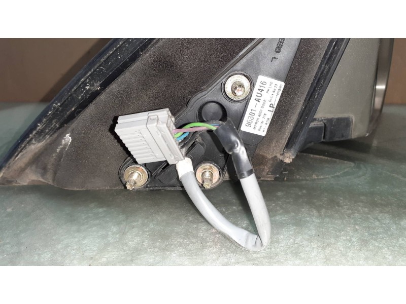 Recambio de retrovisor derecho para nissan primera berlina (p12) acenta referencia OEM IAM 96301AU416 014180 ELECTRICO