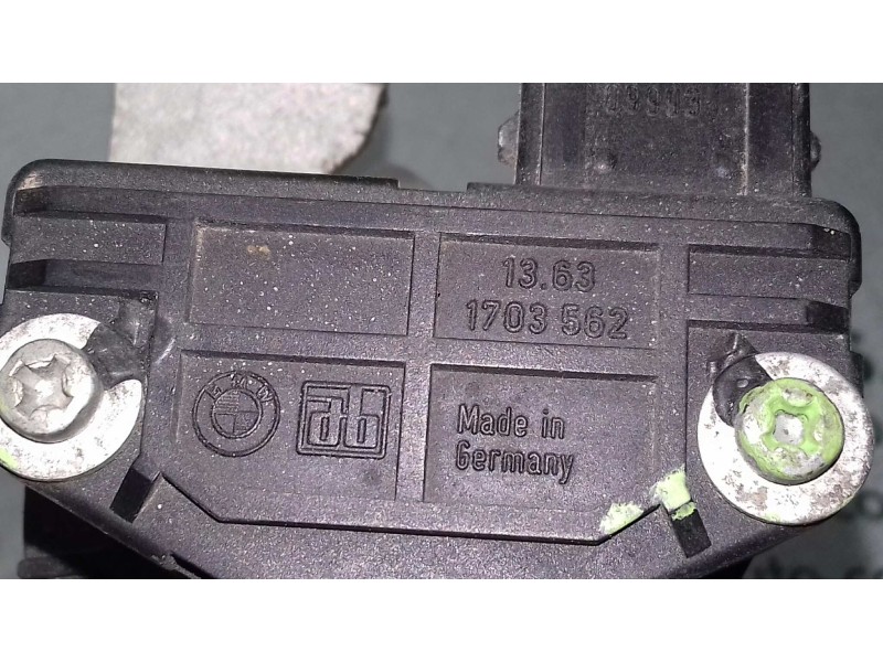 Recambio de caja mariposa para bmw serie 5 berlina (e39) 523i referencia OEM IAM 1703562  