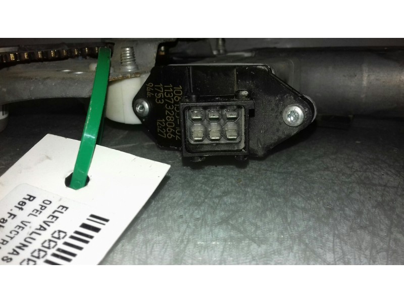 Recambio de elevalunas delantero derecho para opel vectra c berlina club referencia OEM IAM 9178986 0130822012 ELECTRICO