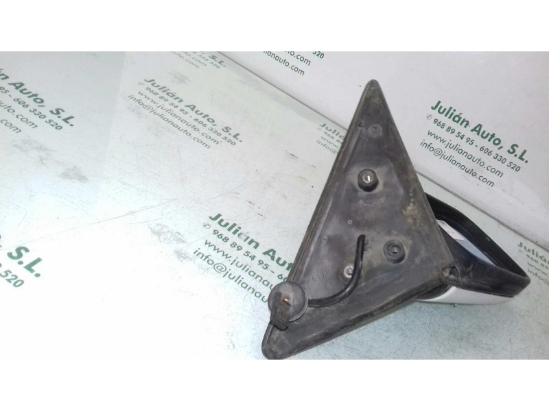 Recambio de retrovisor derecho para bmw serie 3 berlina (e36) 318tds referencia OEM IAM 81444720  ELECTRICO