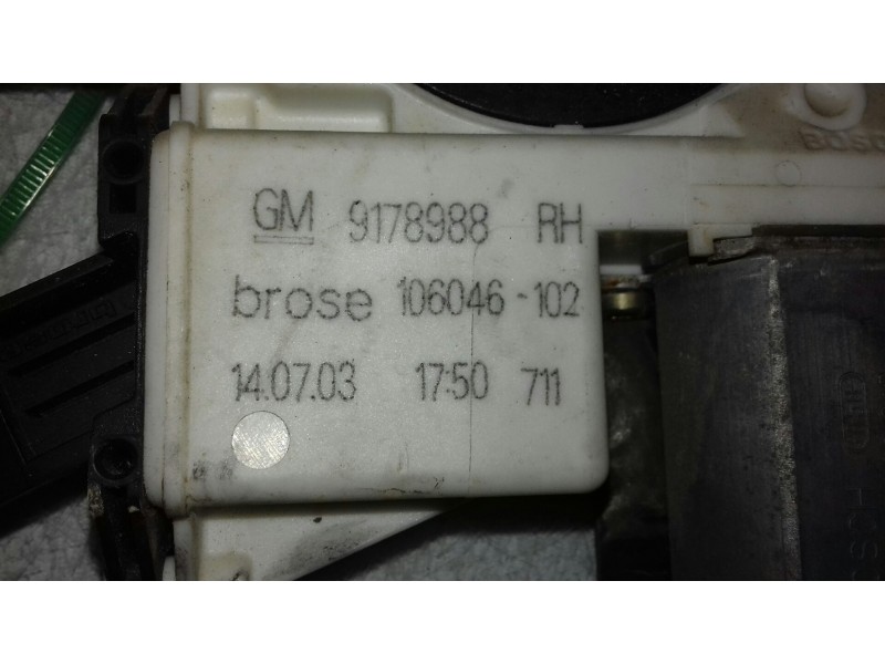Recambio de elevalunas delantero derecho para opel vectra c berlina club referencia OEM IAM 9178986 0130822012 ELECTRICO