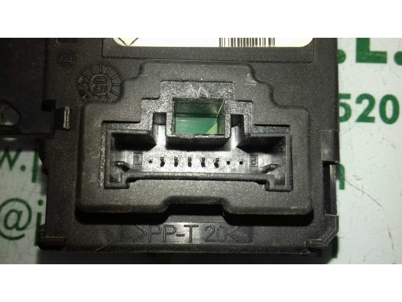 Recambio de centralita motor uce para renault scenic ii authentique referencia OEM IAM 8200498188 8200469340 KIT - DELPHI