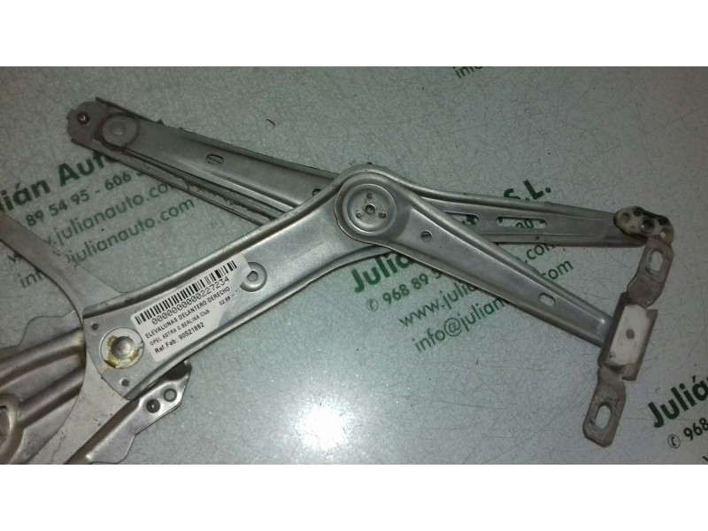 Recambio de elevalunas delantero derecho para opel astra g berlina club referencia OEM IAM 90521882 0130821769 ELECTRICO