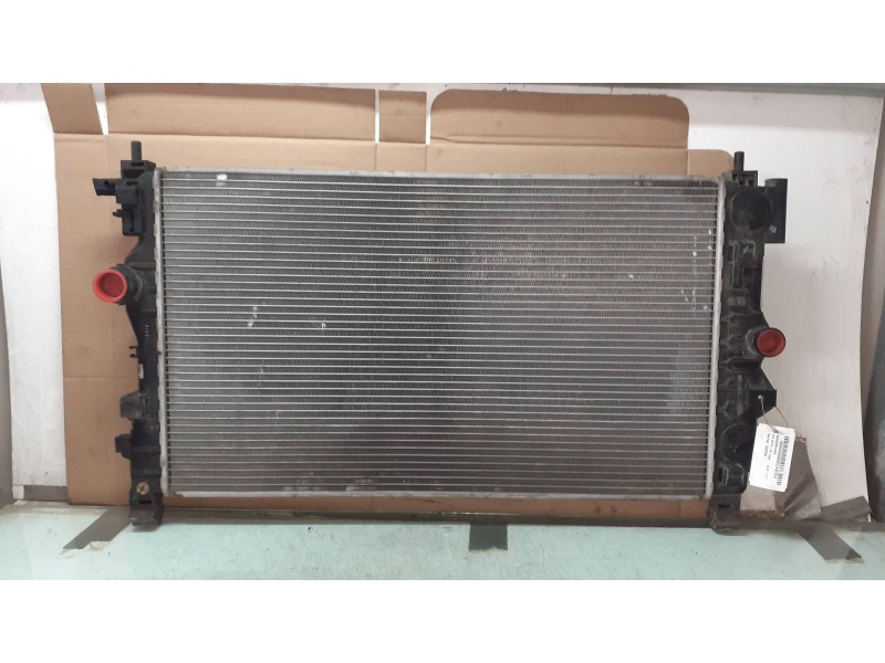 Recambio de radiador agua para opel astra j lim. cosmo referencia OEM IAM 13267662  DELPHI