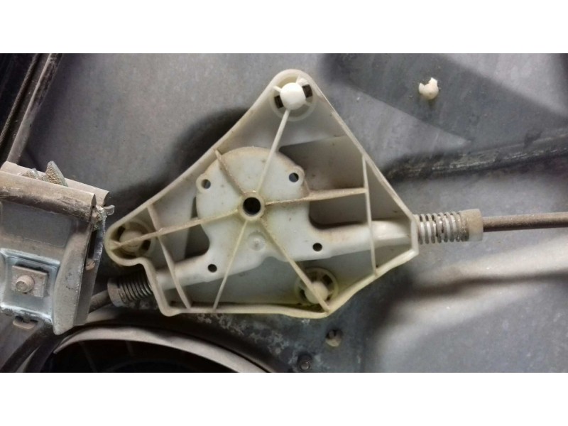 Recambio de elevalunas delantero izquierdo para seat ibiza (6l1) cool referencia OEM IAM 6L4837751CM 6L4837755T ELECTRICO