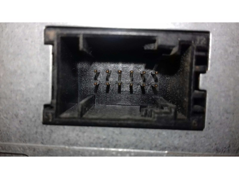 Recambio de sistema audio / radio cd para bmw serie 5 berlina (e39) 523i referencia OEM IAM 65828361087 902201686239 PHILIPS