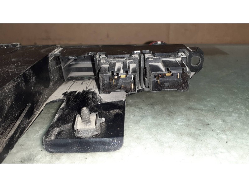 Recambio de mando multifuncion para seat ibiza (6l1) fresh referencia OEM IAM 6L1858815 POSA VASOS SALPICADERO