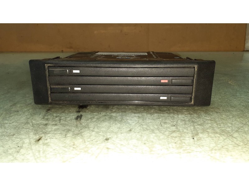 Recambio de sistema audio / radio cd para seat ibiza (6l1) fresh referencia OEM IAM   