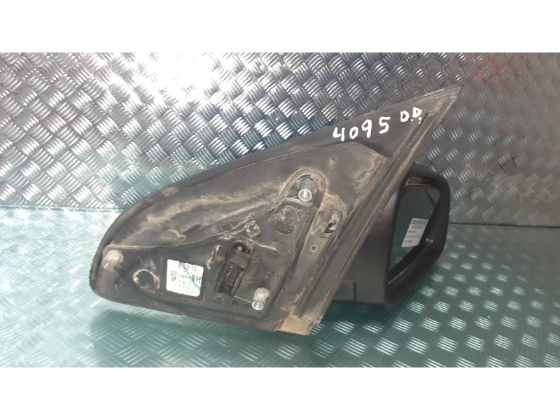 Recambio de retrovisor derecho para opel astra h ber. cosmo referencia OEM IAM 24462996 430502 ELECTRICO