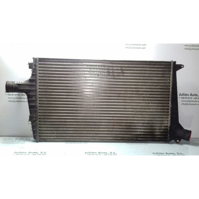 Recambio de intercooler para audi a6 berlina (4b2) 2.5 tdi quattro referencia OEM IAM 4B0145805A  