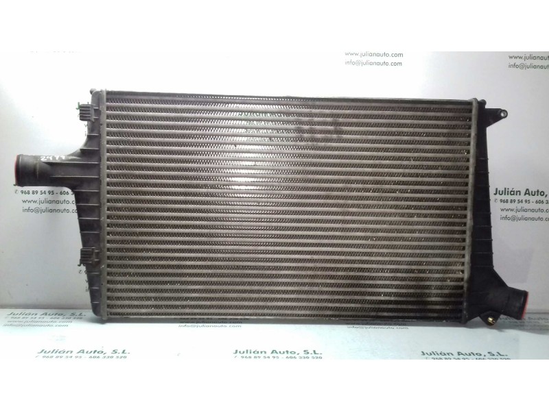 Recambio de intercooler para audi a6 berlina (4b2) 2.5 tdi quattro referencia OEM IAM 4B0145805A  