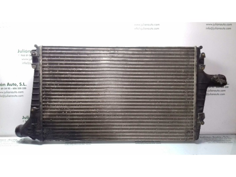Recambio de intercooler para audi a6 berlina (4b2) 2.5 tdi quattro referencia OEM IAM 4B0145805A  