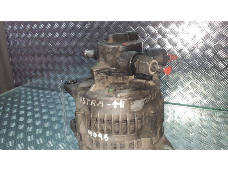 Recambio de alternador para opel astra h ber. cosmo referencia OEM IAM   