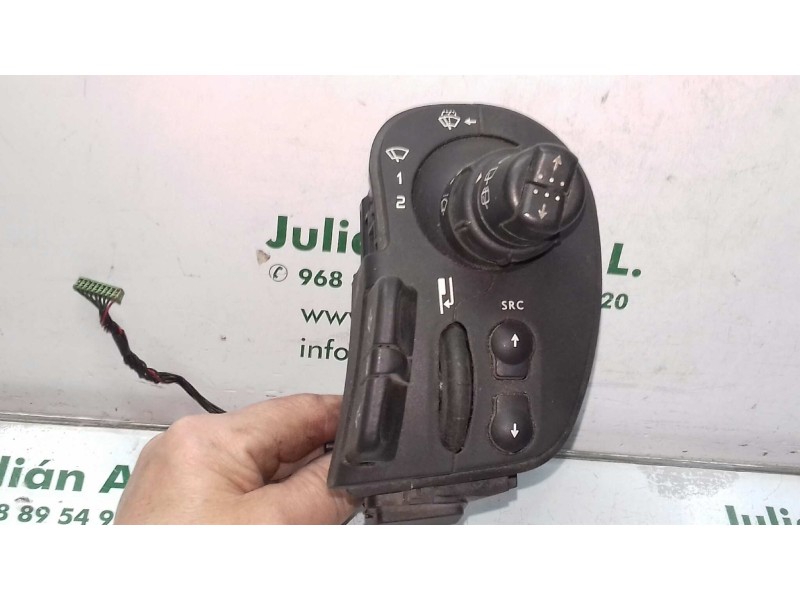 Recambio de mando limpia para renault scenic ii confort authentique referencia OEM IAM   VALEO