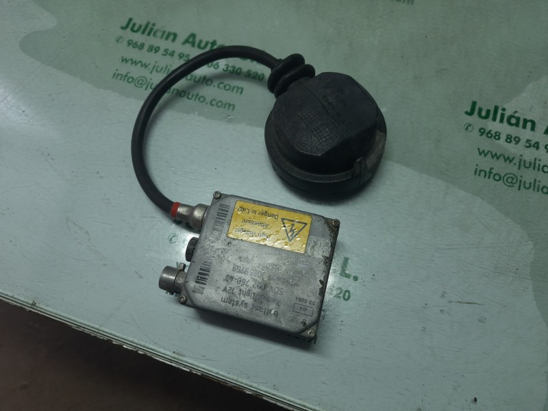 Recambio de centralita faros xenon para volvo s40 berlina 1.9 d+ (85kw) referencia OEM IAM 30859759 5DV00776043 