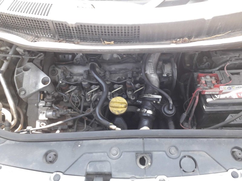 renault scenic ii del año 2004