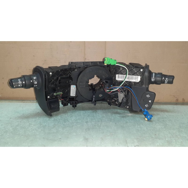 Recambio de anillo airbag para renault scenic ii grand confort authentique referencia OEM IAM 61880051 VALEO 61850004