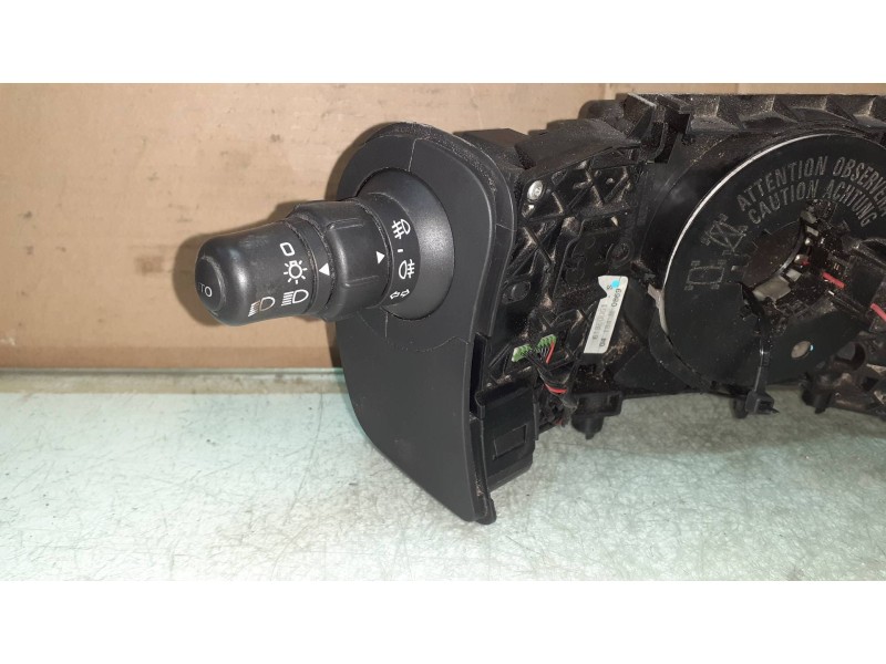 Recambio de anillo airbag para renault scenic ii grand confort authentique referencia OEM IAM 61880051 VALEO 61850004