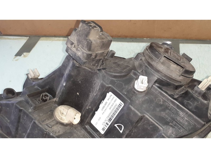 Recambio de faro derecho para renault kangoo (f/kc0) alize referencia OEM IAM 8200150617  VALEO